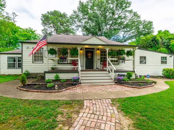 306 Laverne Dr, Chattanooga, TN 37421