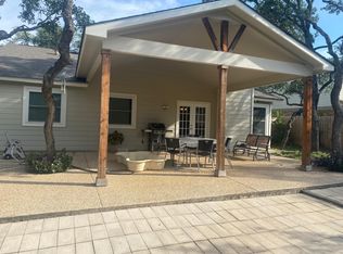 9010 Softwood St, San Antonio, TX 78250