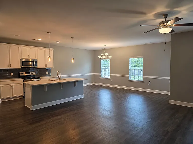130 Clover Point Cir — Photo 5