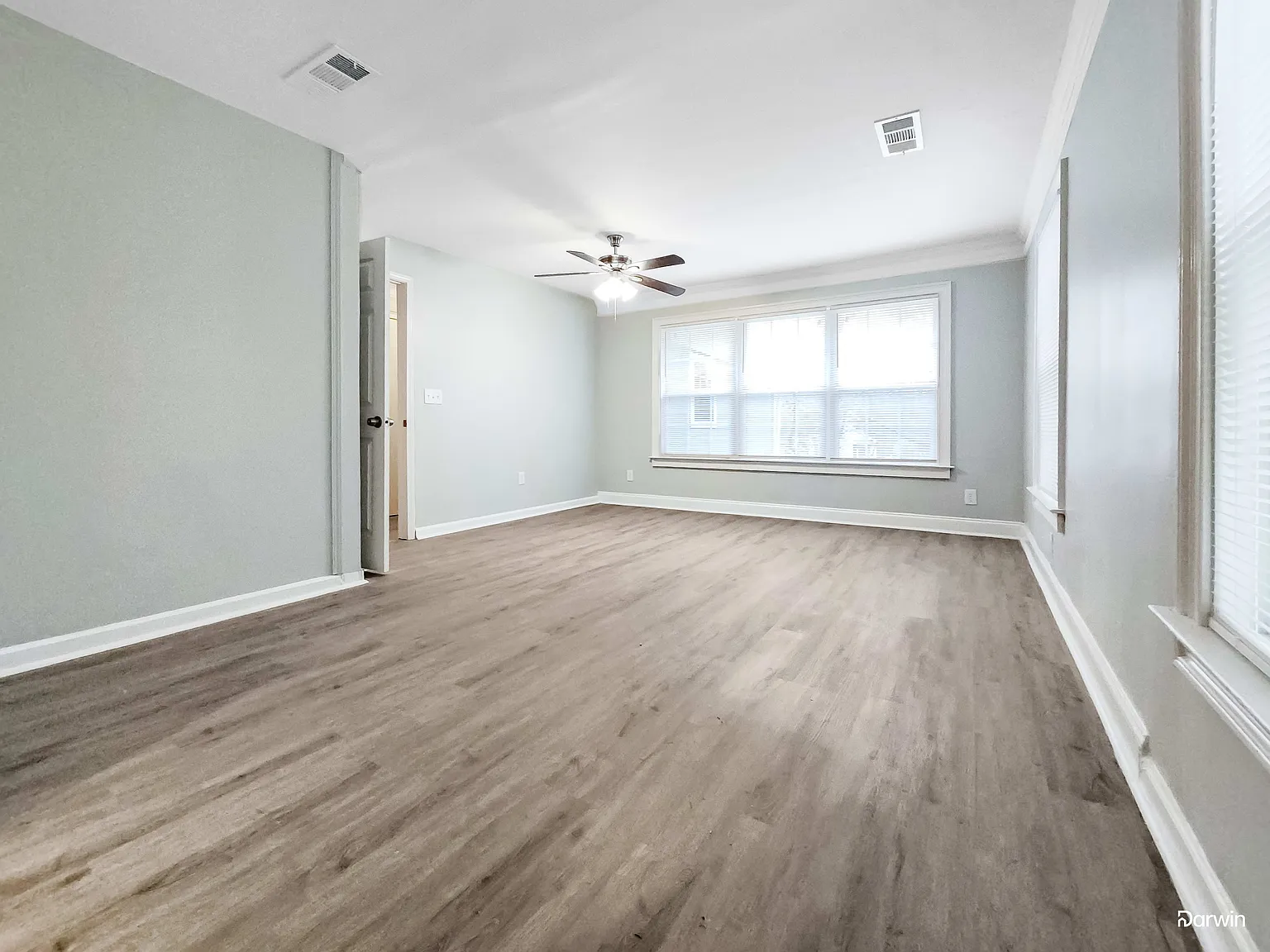 4 bed, 2.0 bath, 2000 sqft, $1,675 — Photo 4