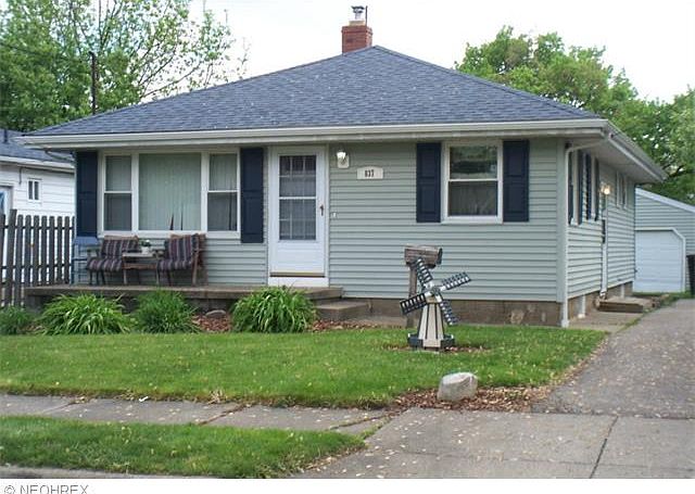 1st image of 837 Ardella Ave