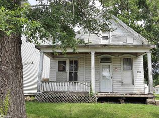 1215 Avenue G, Fort Madison, IA 52627