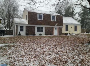 55 Black Rock Pl, Holland, PA 18966