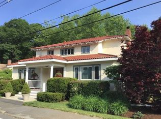 649 Hale St, Beverly, MA 01915