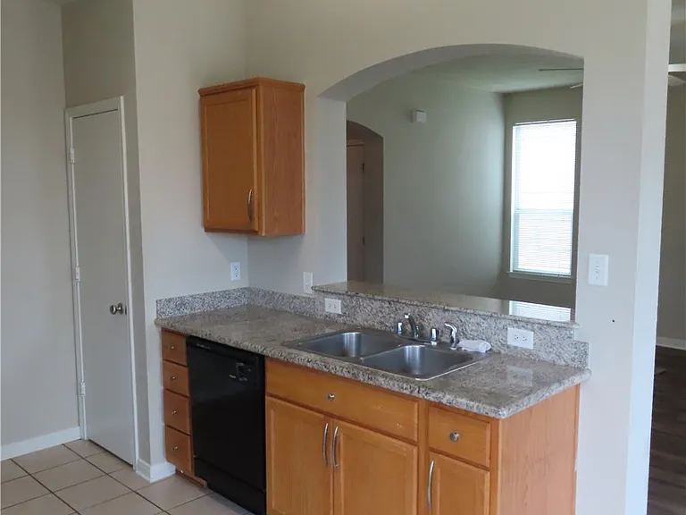 4107 McFarland Dr — Photo 18
