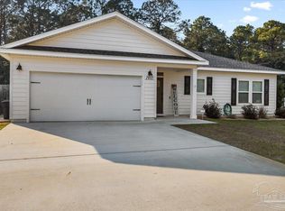 1935 Reagan Rd, Navarre, FL 32566