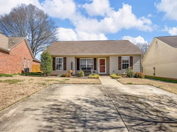 345 Bishop Hicks Ct, Inman, SC 29349