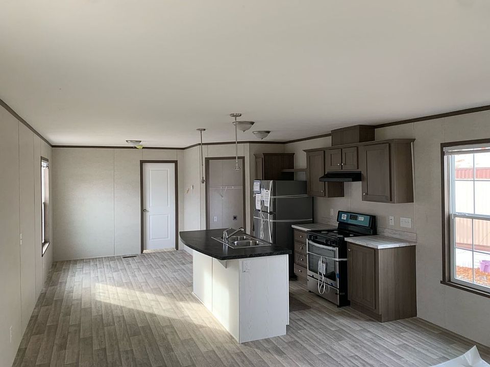 2nd image of 11923 Holiday Cir N