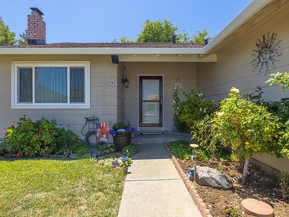 4th image of 701 Sequoia Drive