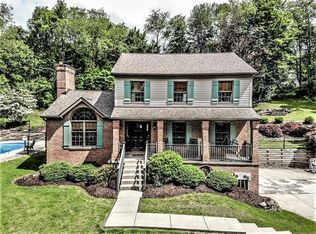 221 Steiner Bridge Rd, Valencia, PA 16059