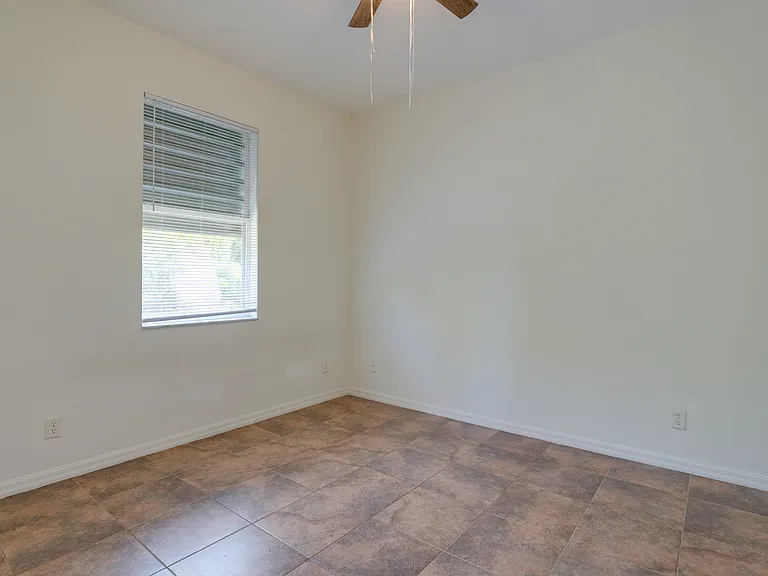 5279 Lovett Rd — Photo 24