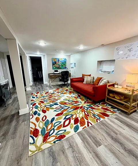 5519 N Neenah Ave — Photo 12