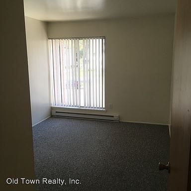 2nd image of 723 Washtenaw Rd APT 2