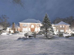 281 Manor Dr, East Stroudsburg, PA 18301