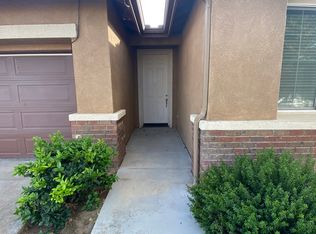 13775 Ochre Ln, Victorville, CA 92394