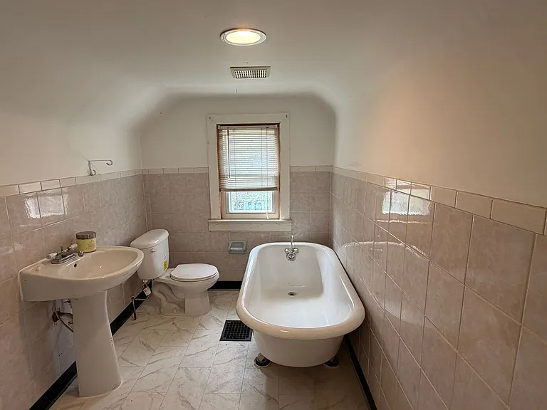 91 Waterly Ave — Photo 11