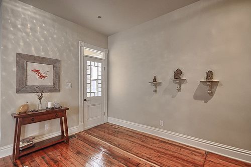 2nd image of 1905 Park Ave