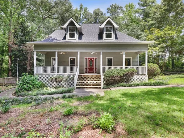 3313 Skyview Dr, Lithia Springs, GA 30122