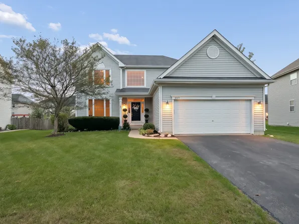 207 Willington Way, Oswego, IL 60543
