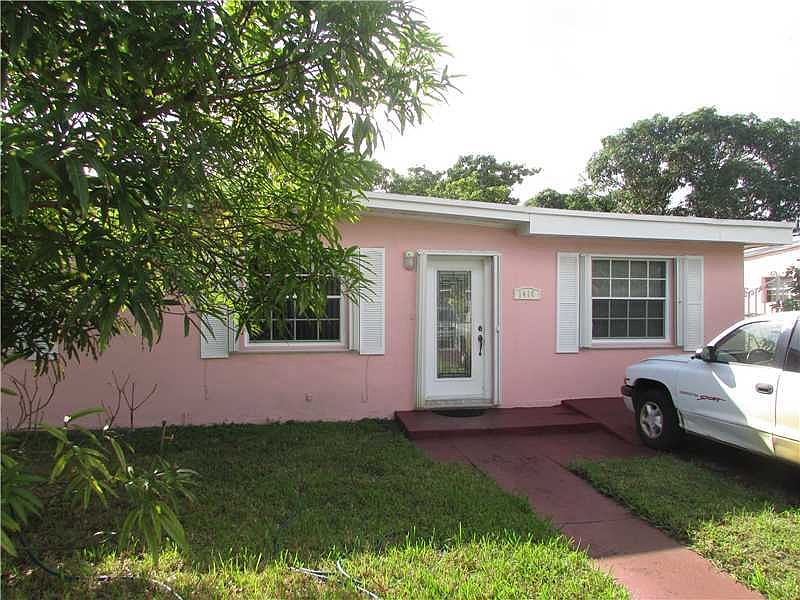 1st image of 1410 NW 124th St
