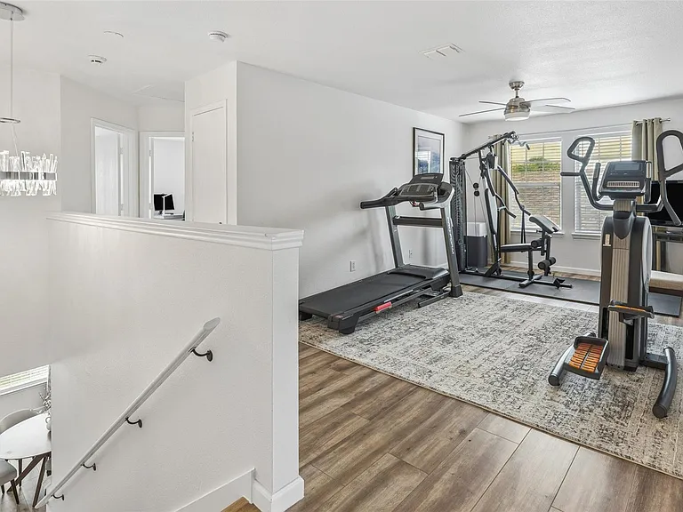 1653 Knight Trl — Photo 34