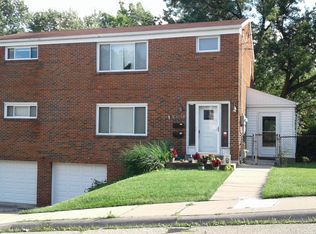 4061 Meadowbrook Blvd, Pittsburgh, PA