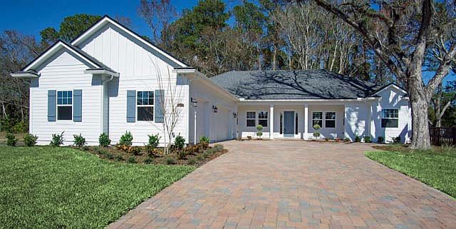 1st image of 2693 Fairway Farms Ct