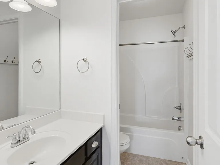 5003 Hemlock Ct — Photo 26