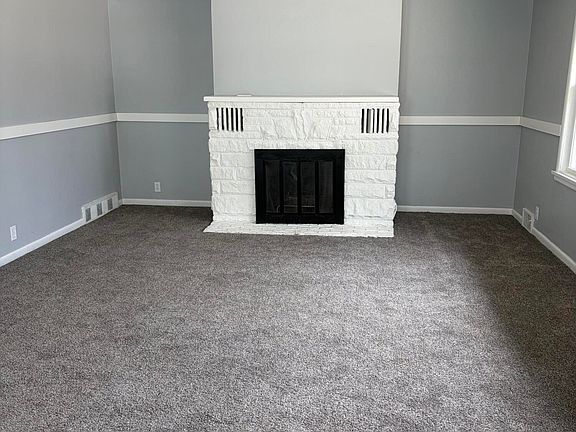 4th image of 3208 9th St