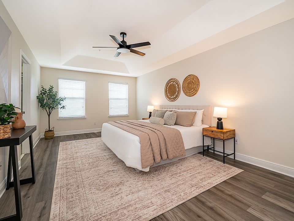 1st image of 10061 Town Lake Dr #1