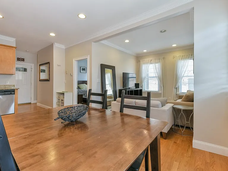 277 Silver St #2 — Photo 7