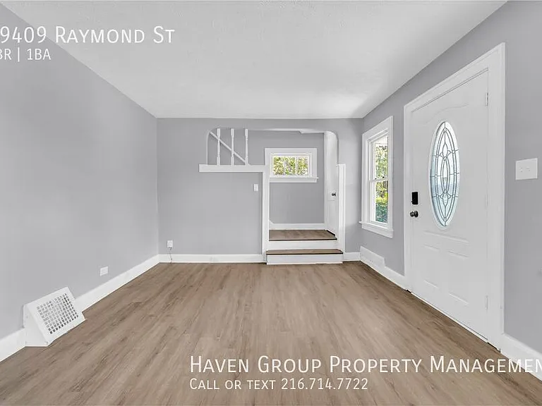 19409 Raymond St — Photo 5