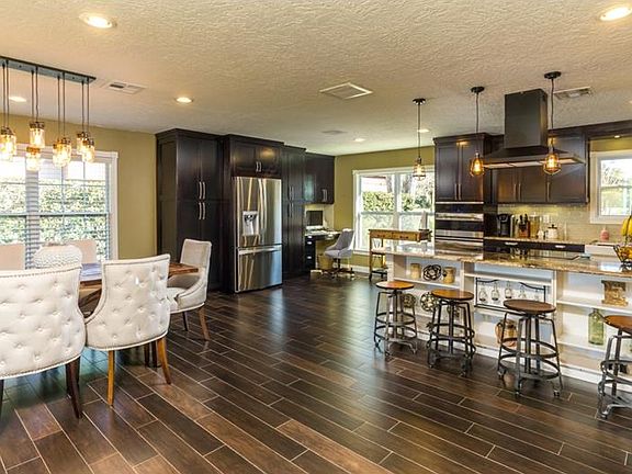 4th image of 3847 N Lake Orlando Pkwy