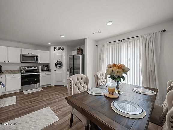 3rd image of 3379 Danfield Drive