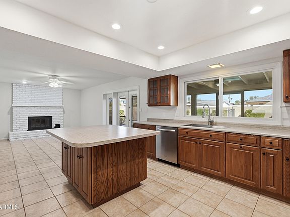 2nd image of 1332 W LOBO Avenue