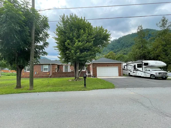 123 Jenkins Hollow Rd, Elizabethton, TN 37643