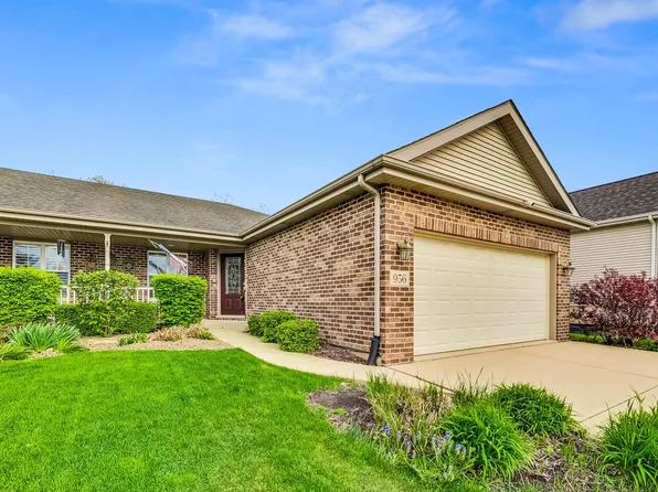 956 Arrowhead Dr, Elwood, IL 60421