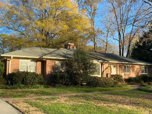 6101 Lansing Dr, Charlotte, NC 28270