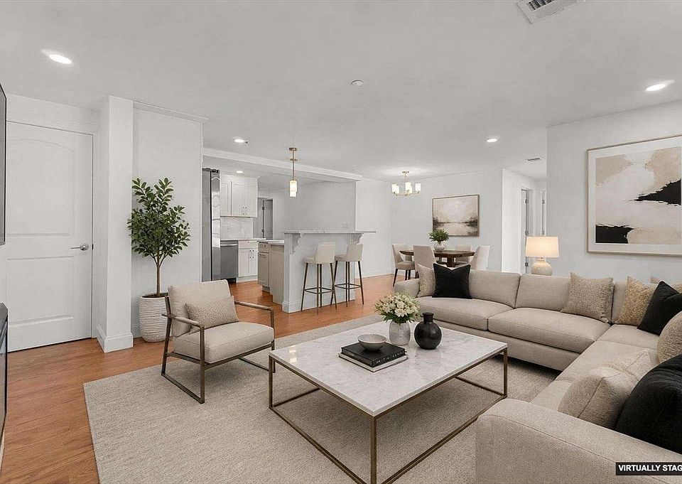 1st image of 3 Pirmi Ln Unit 1
