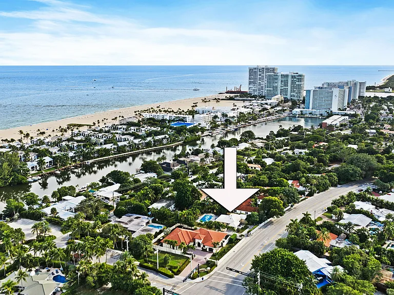 Seabreeze Blvd — Photo 169