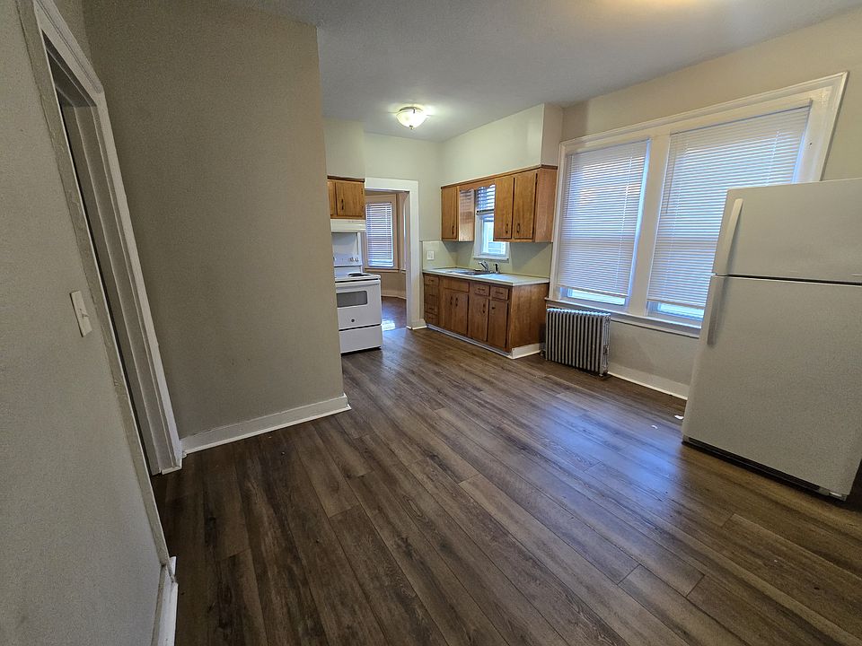 1st image of 1226 Whalley Ave #2A