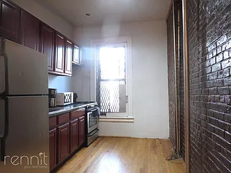 Rented by Rennit Inc.