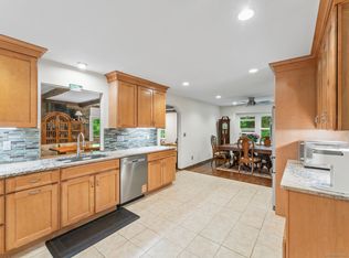 49 Birch Hill Rd, Newtown, CT 06470