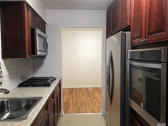 3rd image of 134-11 Blossom Ave Floor 1
