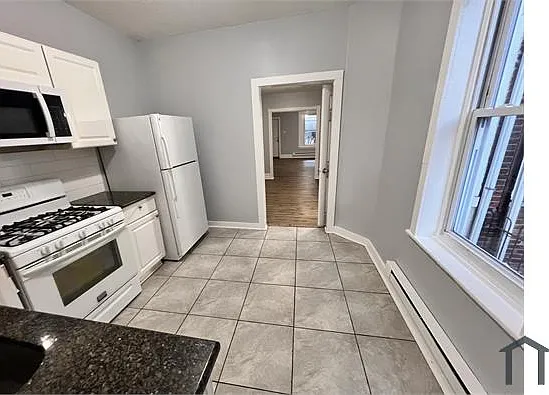 233 N Ramsey St — Photo 9