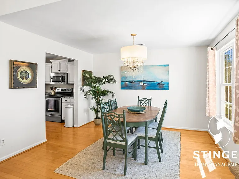 2927 Waters Edge Ct W — Photo 12