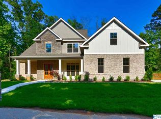 123 Railway Ln, Huntsville, AL 35803