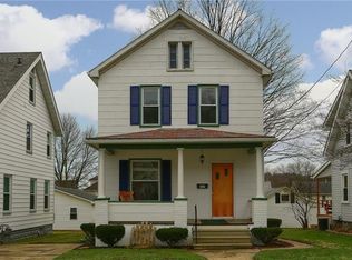 629 Hazel Ave, Ellwood City, PA 16117