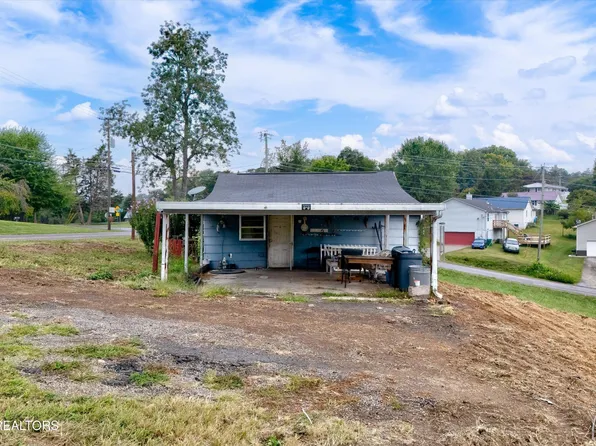 7952 Hill Rd, Knoxville, TN 37938