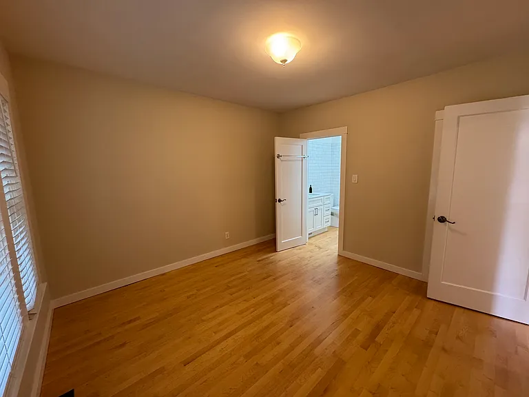 1596 Pacific Ave — Photo 8